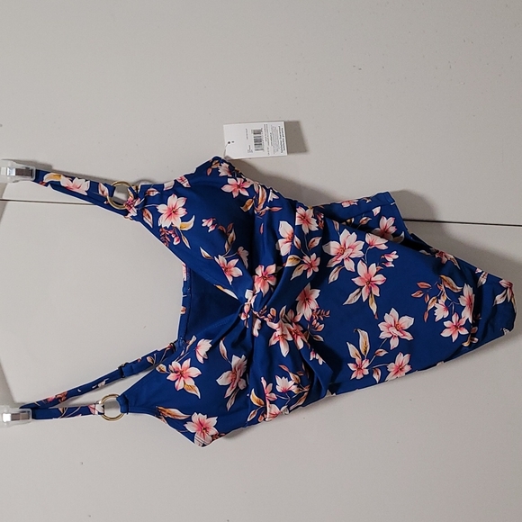 Brand new swimsuit one piece - Picture 3 of 6